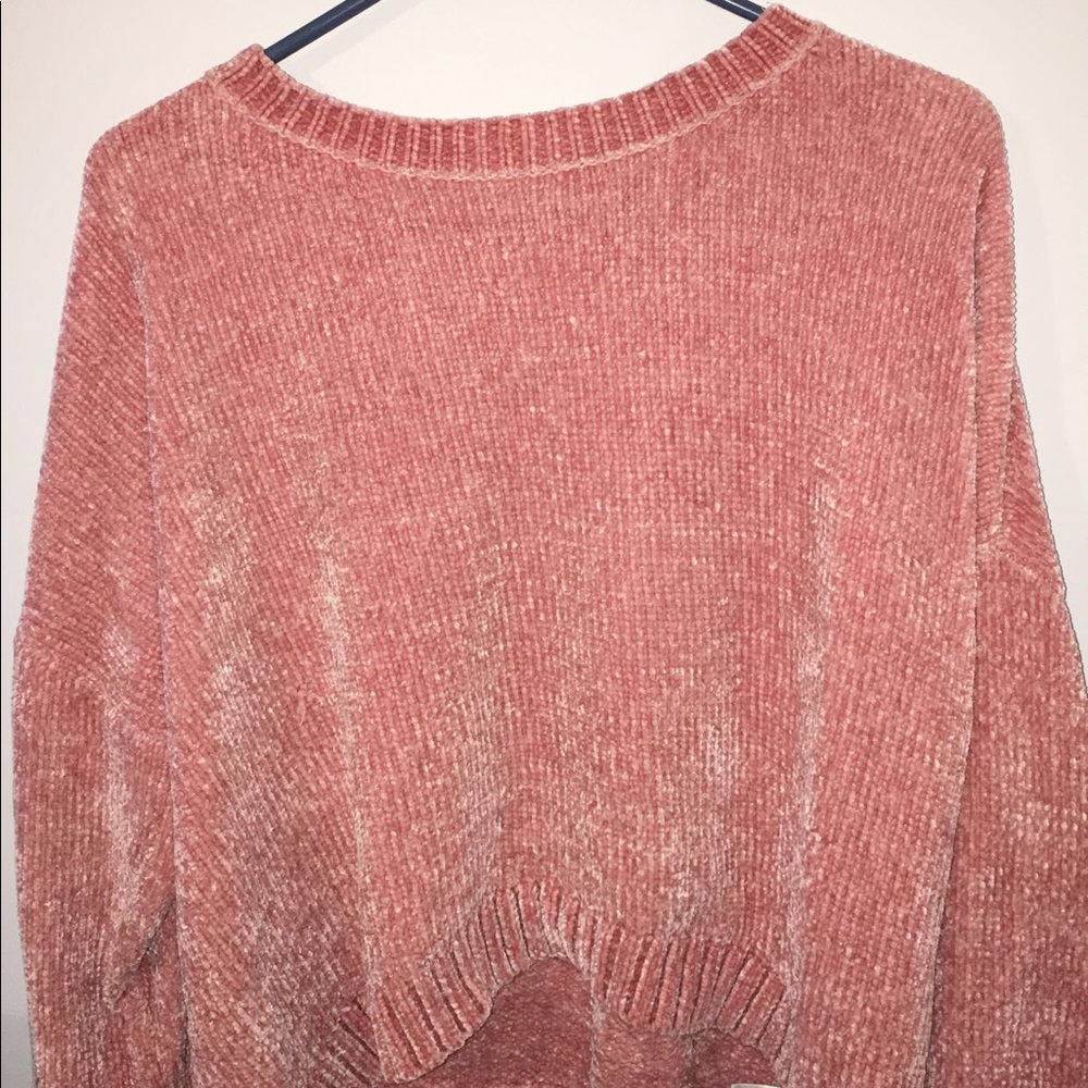 long sleeve sweatshirt